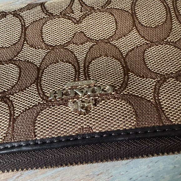 COACH Zippered Wristlet Wallet - Picture 9 of 12